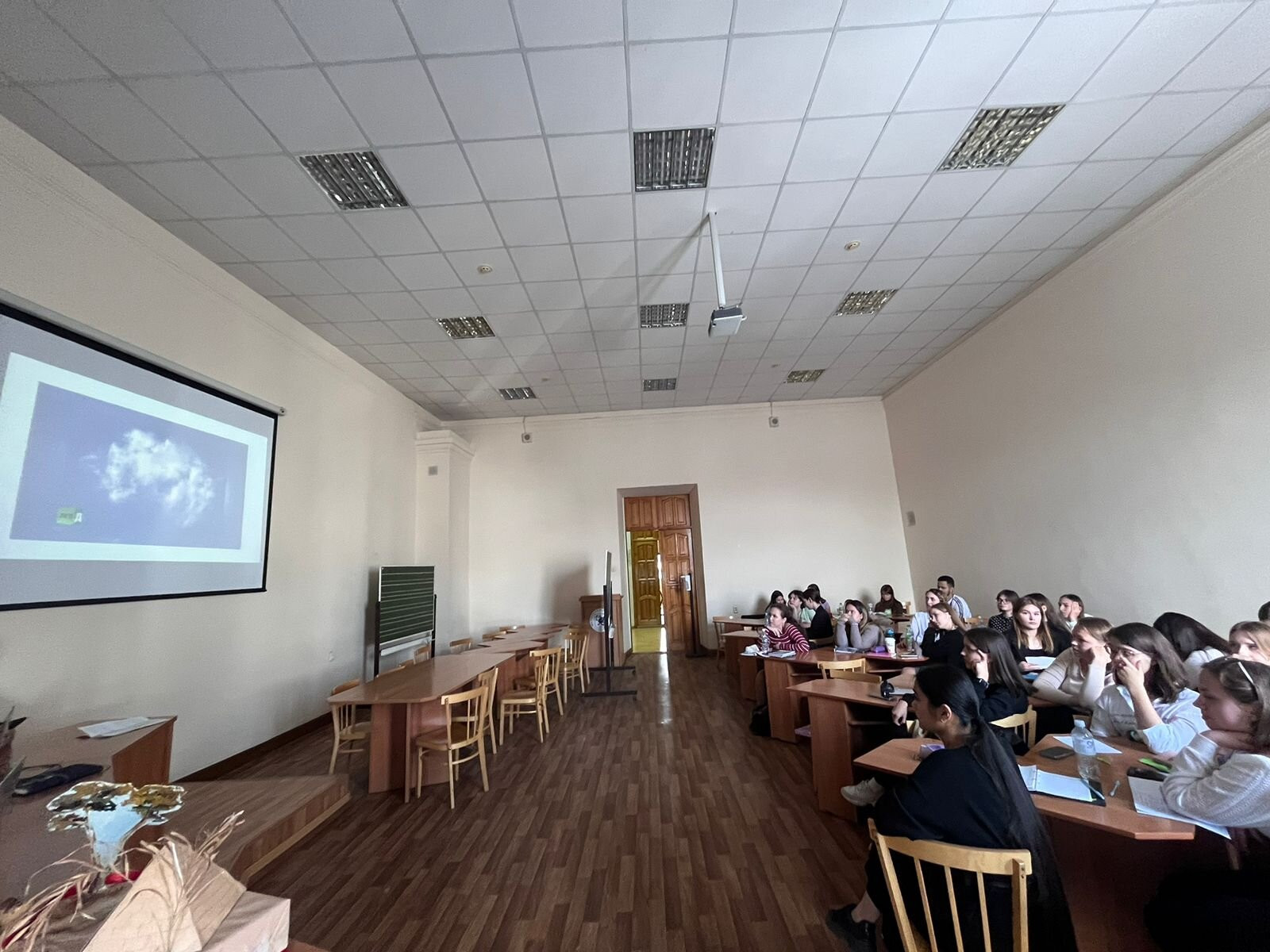 ������-����� 