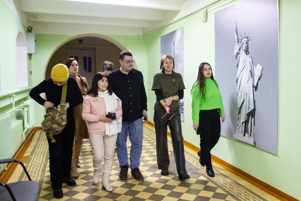 Представители Госкомитета РТ по туризму посетили Елабужский институт КФУ Представители Госкомитета РТ по туризму посетили Елабужский институт КФУ