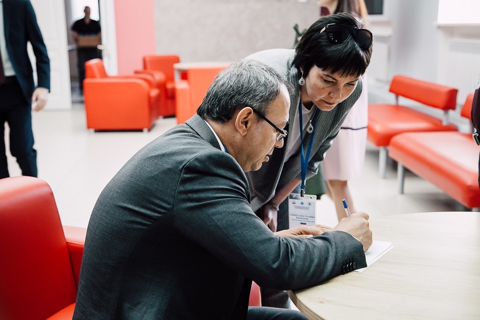 В Институте международных отношений проходит I Международный научный симпозиум 'История и культура Золотой Орды' В Институте международных отношений проходит I Международный научный симпозиум 'История и культура Золотой Орды'