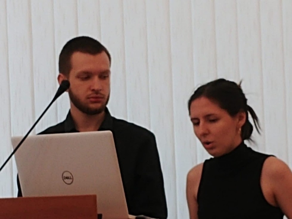 ������� �������� � �� ���� ��������� 2 ����� ��������� ������ ����������� 