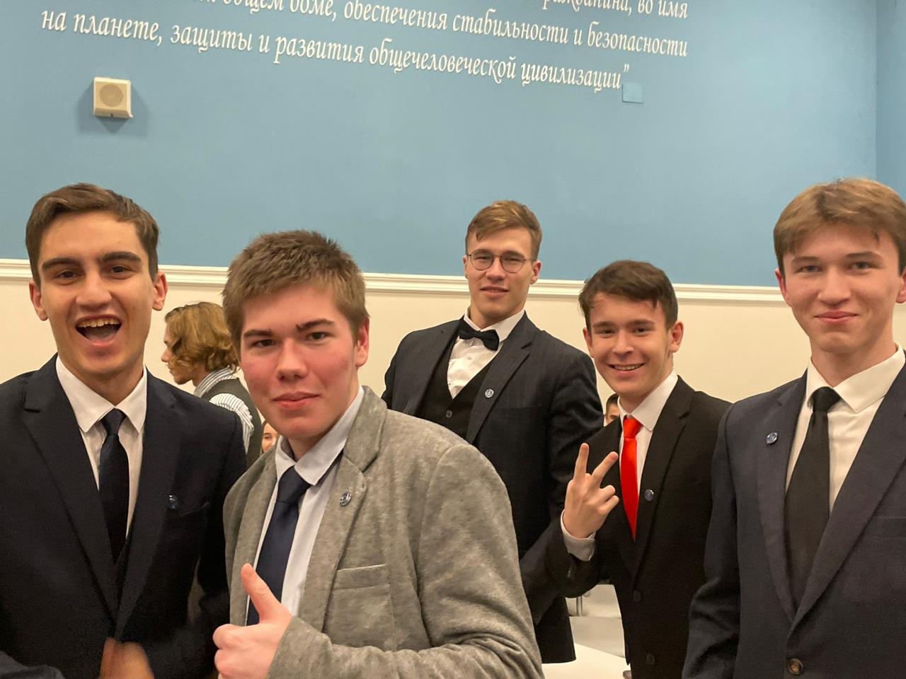 в рамках VIII Международного научно-практического конвента студентов и аспирантов прошла Интеллектуальная игра (КВИЗ) по Истории государства и права России в рамках VIII Международного научно-практического конвента студентов и аспирантов прошла Интеллектуальная игра (КВИЗ) по Истории государства и права России