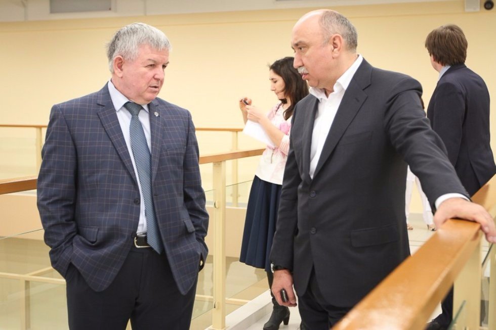 Executives of Leading Regional Media Tour Kazan University Executives of Leading Regional Media Tour Kazan University