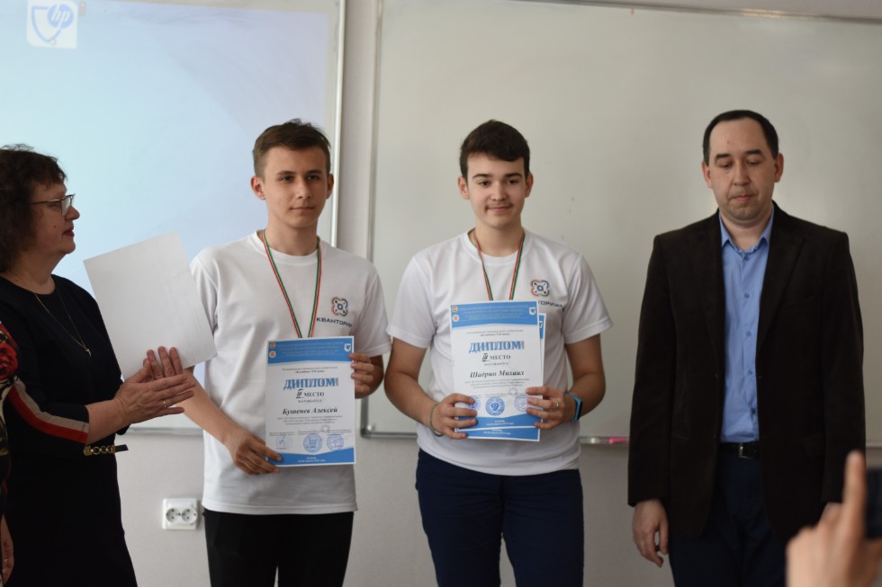 ����� ��������� ���� ������������� 