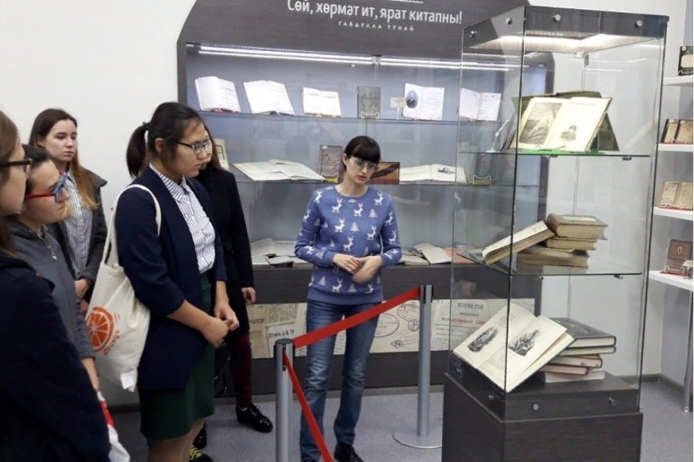 Экскурсия первокурсников в Музей книги Экскурсия первокурсников в Музей книги