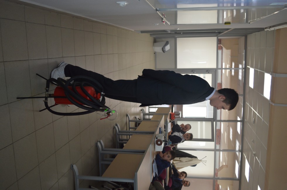 ����� ��������� ���� ������������� 