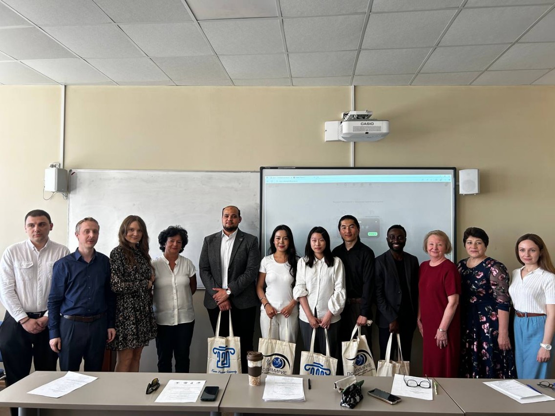 ������� ����, ����������� ��� ���������� ������������ � ��������, � �������� ����������� ��������� ������� � ���