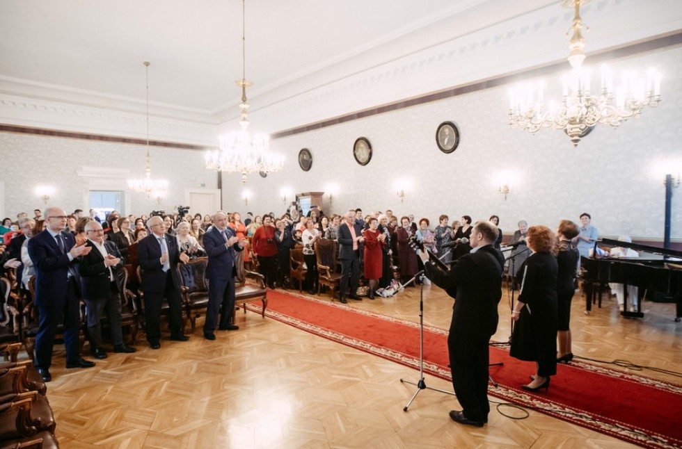 ��������� ��������� ����� '�������� ����' ������ � ��������� '������� ? �������� � ����������'