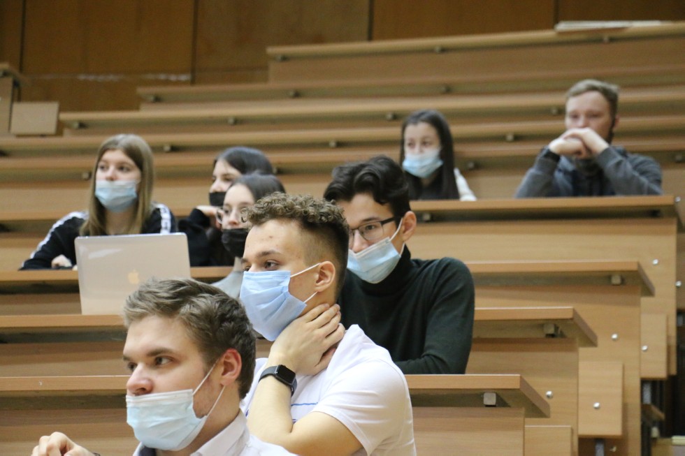 � ���� ��������� ������ ������������� ������