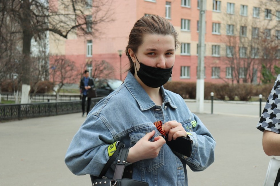 � ���������� ��������� ��� � ������ ���������� � ������������ 77-� ��������� ������ � ������� ������������� ����� �������� ����� 