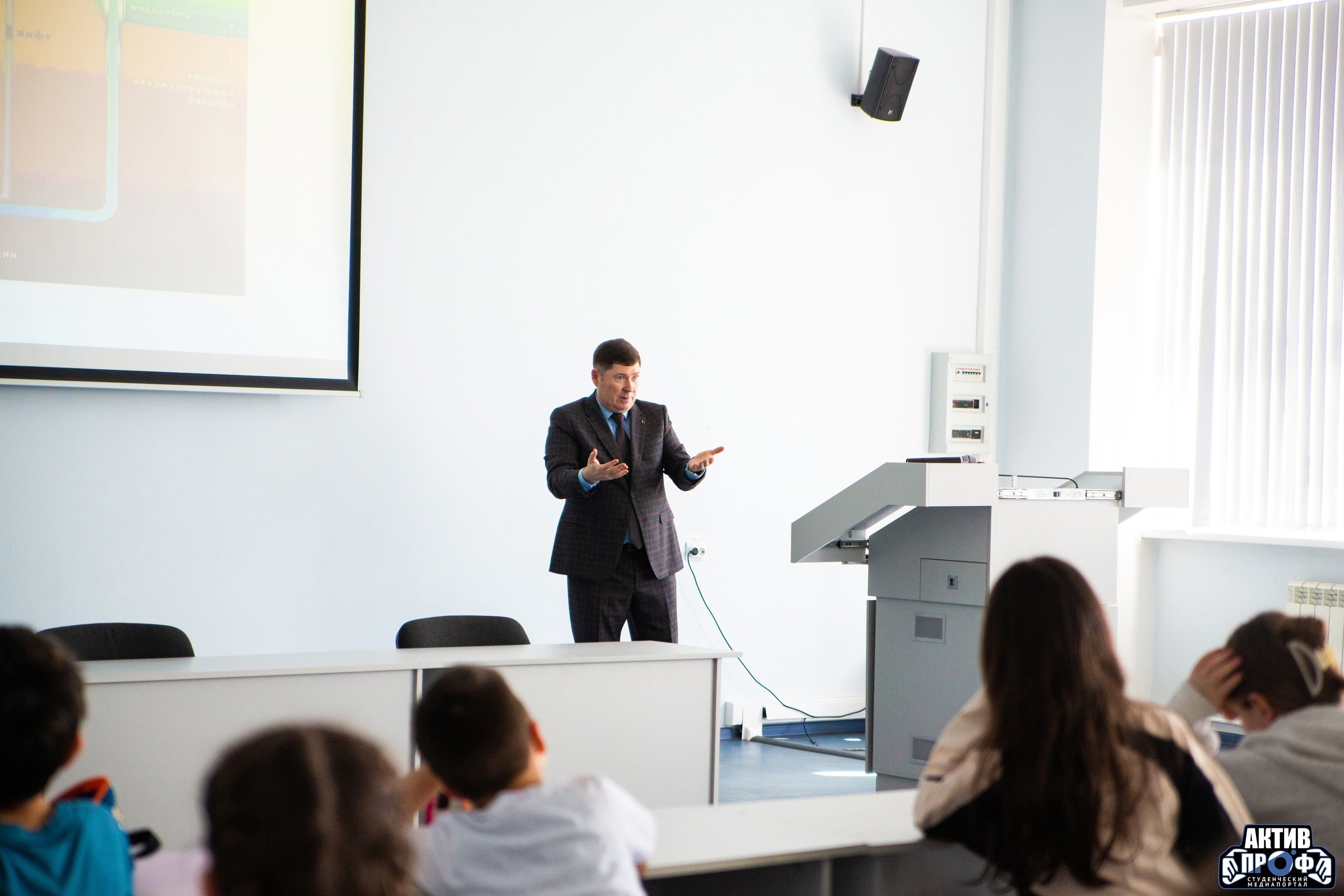 8-� ������� � 