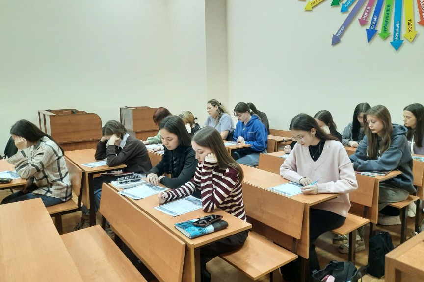 Названы победители олимпиады по английскому языку в Елабужском институте КФУ Названы победители олимпиады по английскому языку в Елабужском институте КФУ