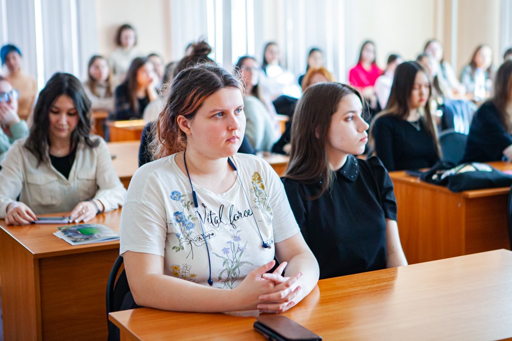 Встреча с выдающимися выпускниками Встреча с выдающимися выпускниками