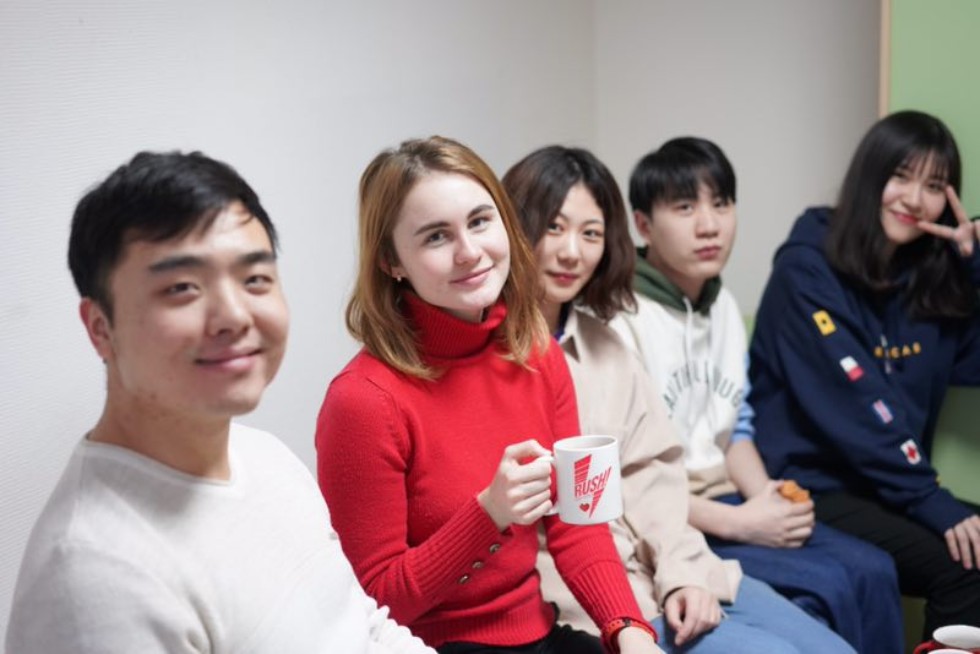 Почему иностранные студенты выбирают ИФМК? Почему иностранные студенты выбирают ИФМК?