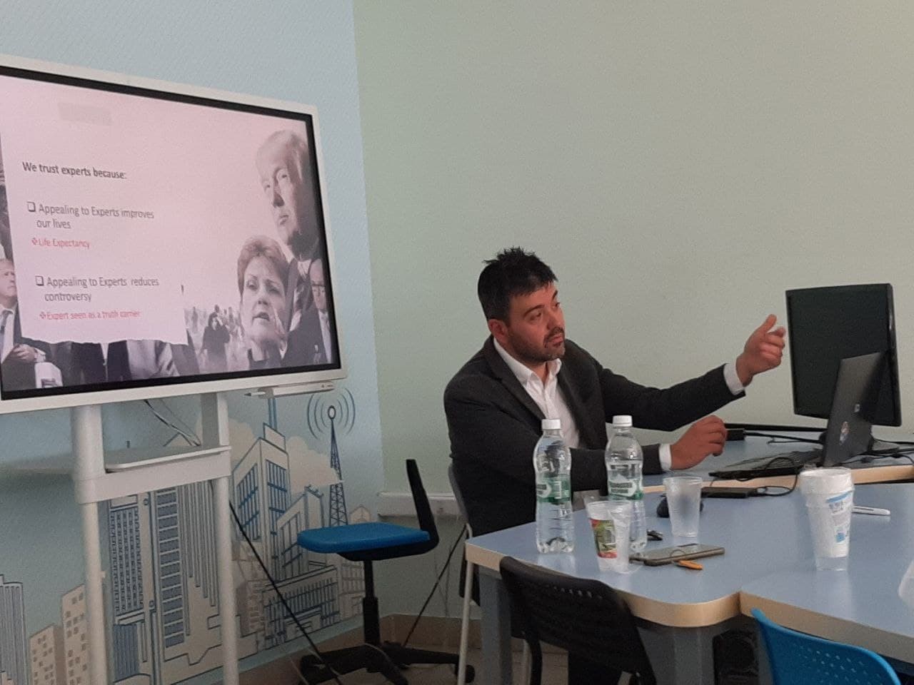 Моральные и интеллектуальные добродетели экспертов-в-действии Моральные и интеллектуальные добродетели экспертов-в-действии