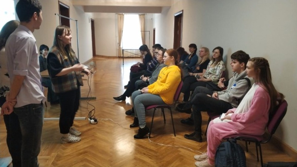 Институт международных отношений принял участие в XIII международном фестивале современной японской культуры 'Феникс'. День второй Институт международных отношений принял участие в XIII международном фестивале современной японской культуры 'Феникс'. День второй