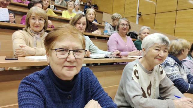 Слушатели Университета третьего возраста с большим интересом посещают лекции по истории Казани Слушатели Университета третьего возраста с большим интересом посещают лекции по истории Казани