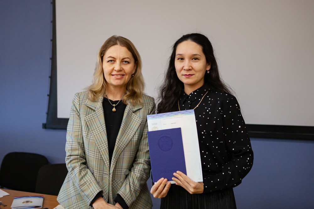 Дипломы получили выпускники магистратуры Елабужского института КФУ Дипломы получили выпускники магистратуры Елабужского института КФУ