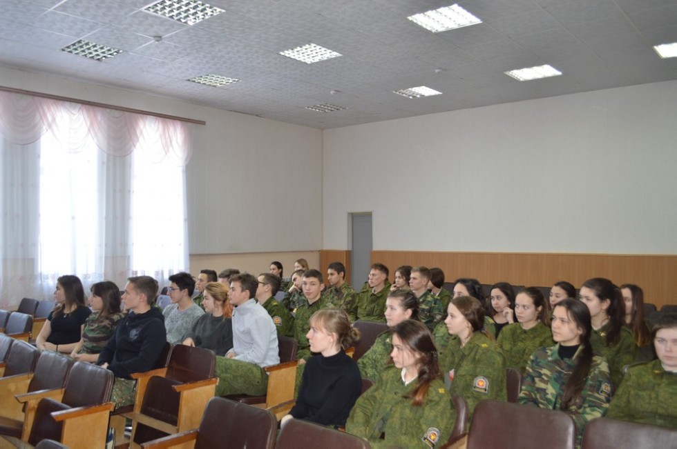 Профориентационная встреча с абитуриентами Мамадыша Профориентационная встреча с абитуриентами Мамадыша