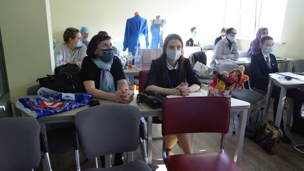 ДОСТОЙНАЯ СМЕНА ДОСТОЙНАЯ СМЕНА