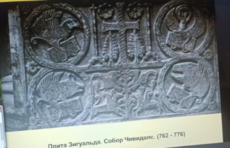 Продолжаются занятия слушателей серебряного возраста Продолжаются занятия слушателей серебряного возраста