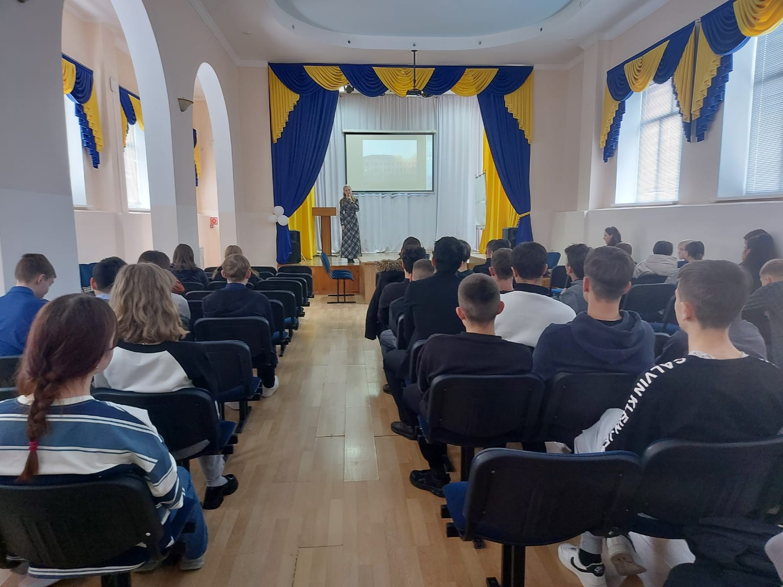 Презентация ИМО для школьников Новошешминского района ,Поступление в ИМО, ИМО, Абитуриенту