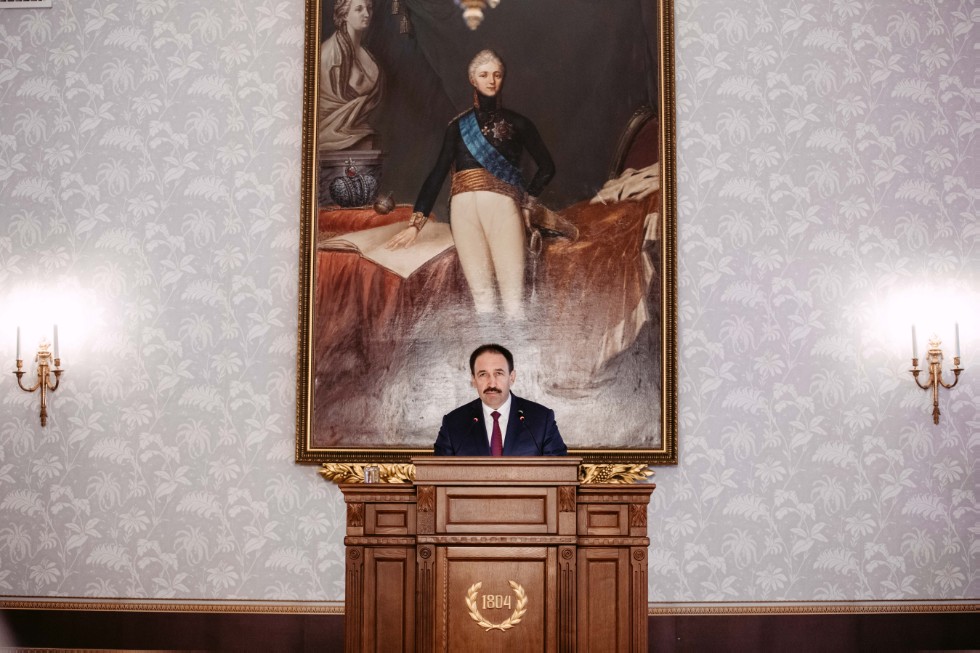 Daniel T. Wise receives Lobachevsky Medal and Prize from Kazan Federal University Daniel T. Wise receives Lobachevsky Medal and Prize from Kazan Federal University