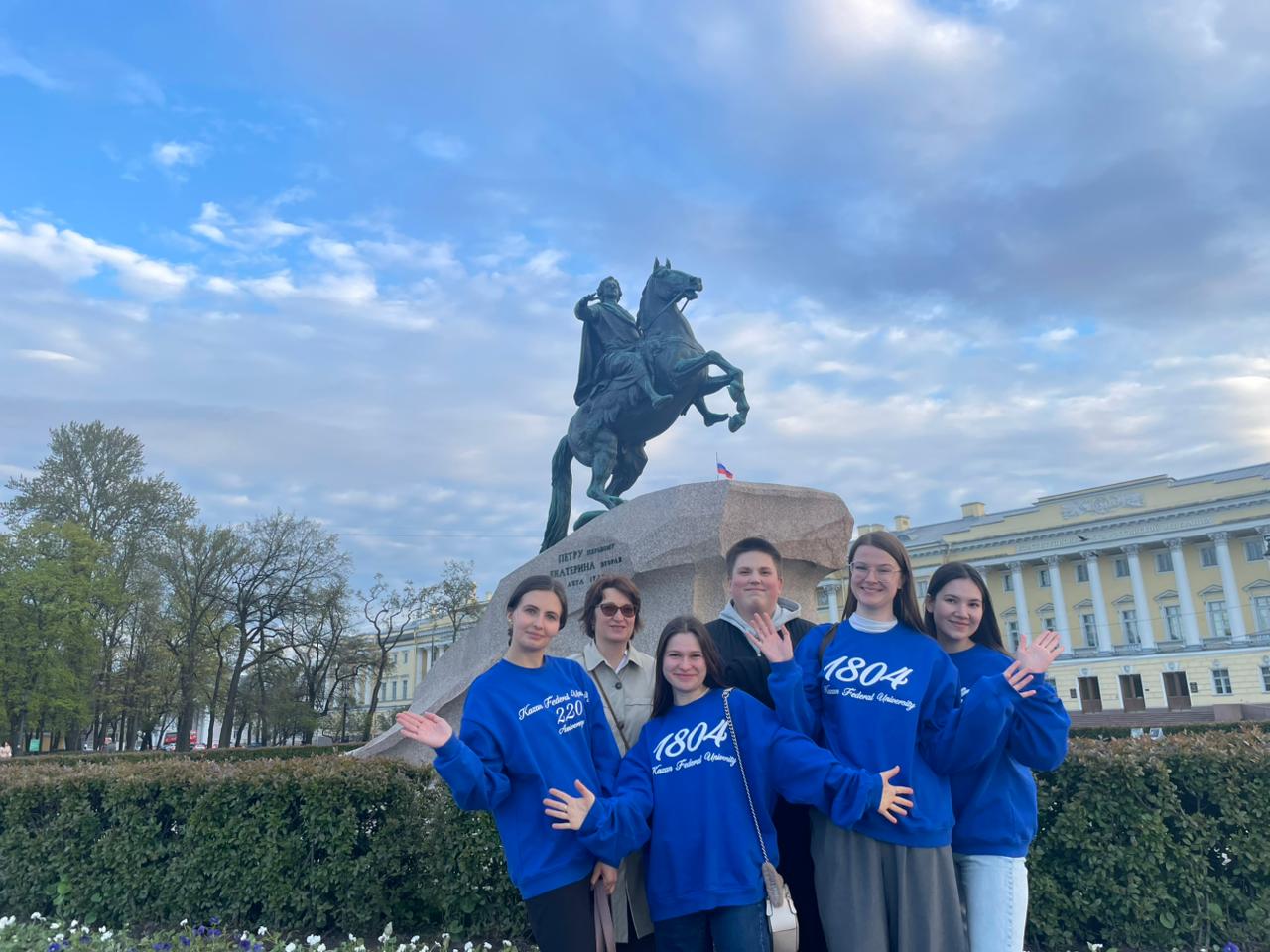 Студенты 5 курса лечебного факультета КФУ ИФМиБ ? победители I Алмазовской олимпиады по инфекционным болезням в Санкт-Петербурге! Студенты 5 курса лечебного факультета КФУ ИФМиБ ? победители I Алмазовской олимпиады по инфекционным болезням в Санкт-Петербурге!