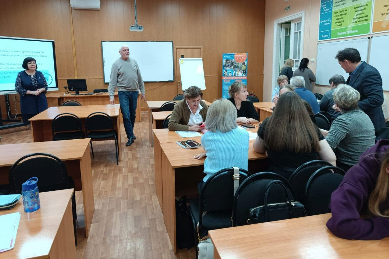 'Школа роста': ученые и учителя обсудили подходы к конструированию эффективных уроков 'Школа роста': ученые и учителя обсудили подходы к конструированию эффективных уроков