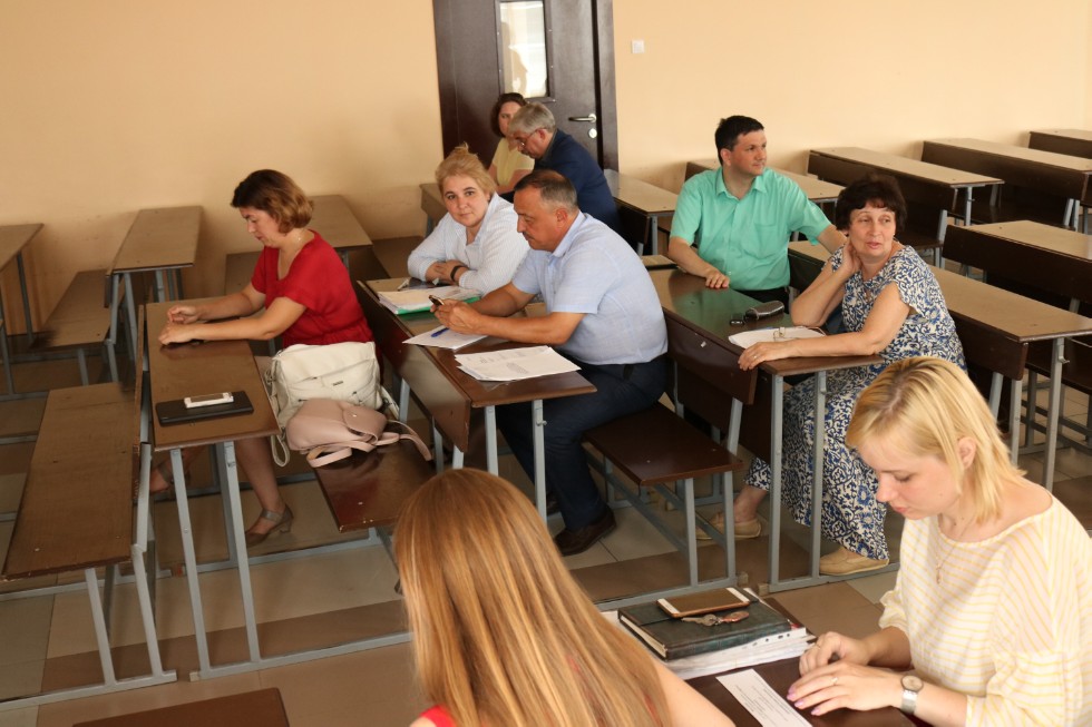 ������ ����� ����