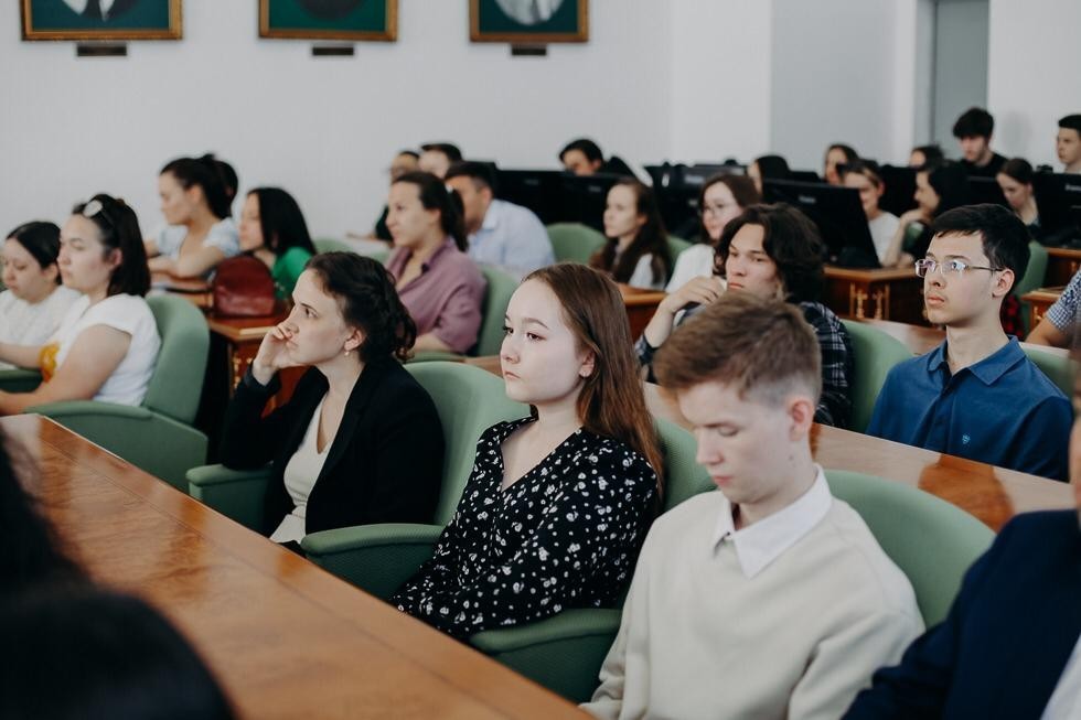 Потенциальные работодатели Республики Татарстан встретились со студентами-тюркологами КФУ