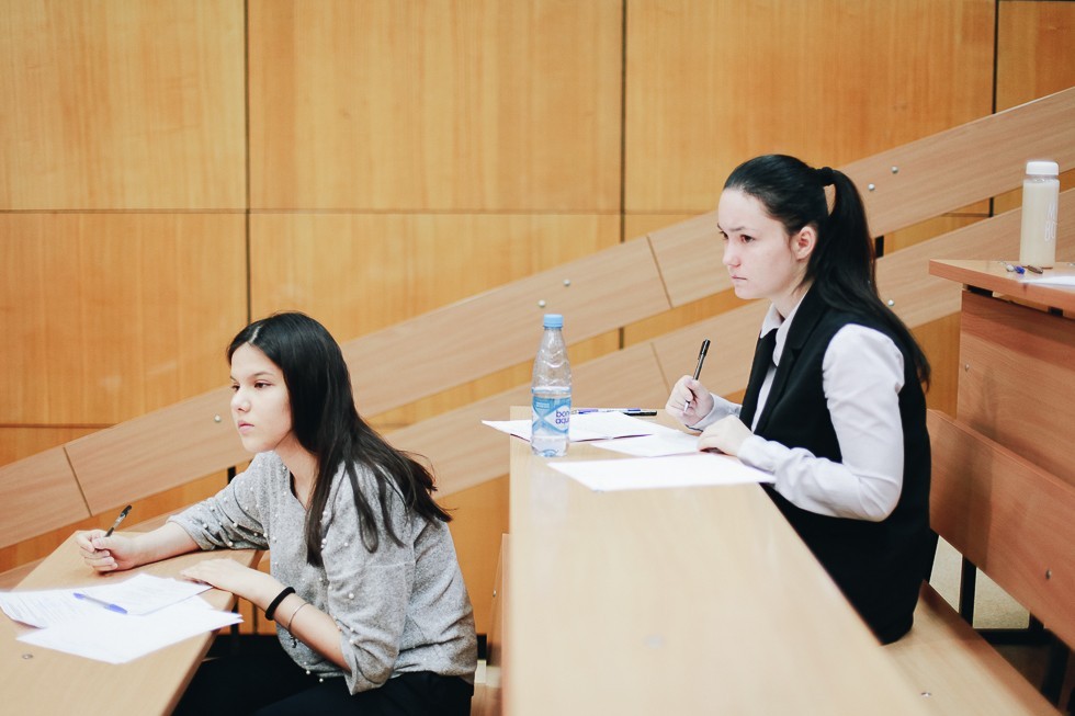 В КФУ прошла Межрегиональная предметная олимпиада по истории В КФУ прошла Межрегиональная предметная олимпиада по истории