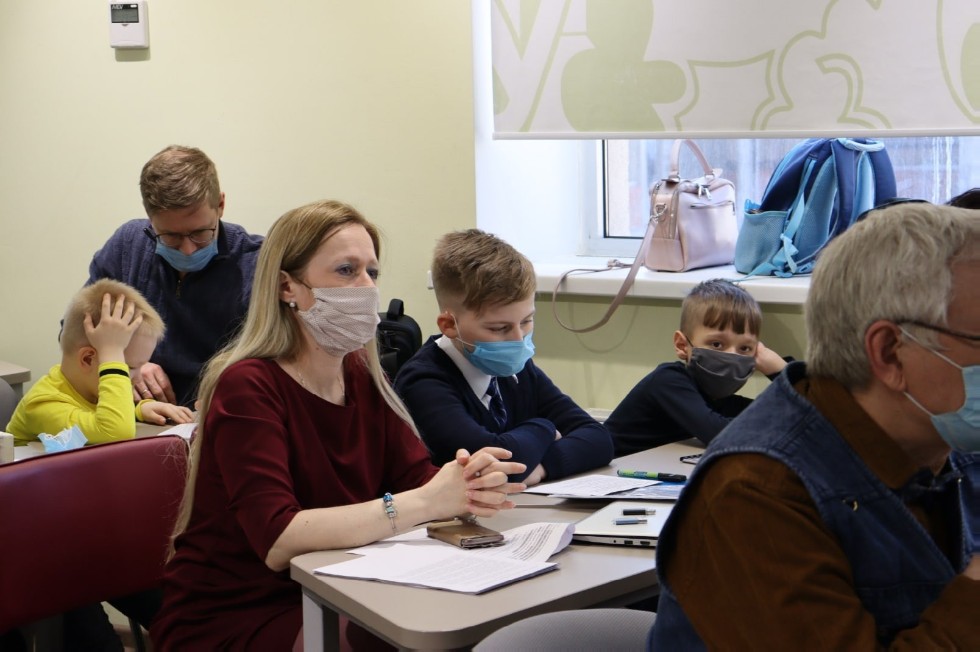 ДОСТОЙНАЯ СМЕНА ДОСТОЙНАЯ СМЕНА