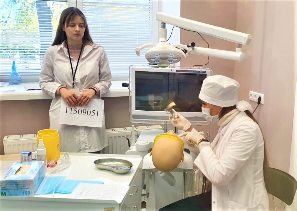 В ИФМиБ КФУ завершилась первичная специализированная аккредитация 2022 года В ИФМиБ КФУ завершилась первичная специализированная аккредитация 2022 года