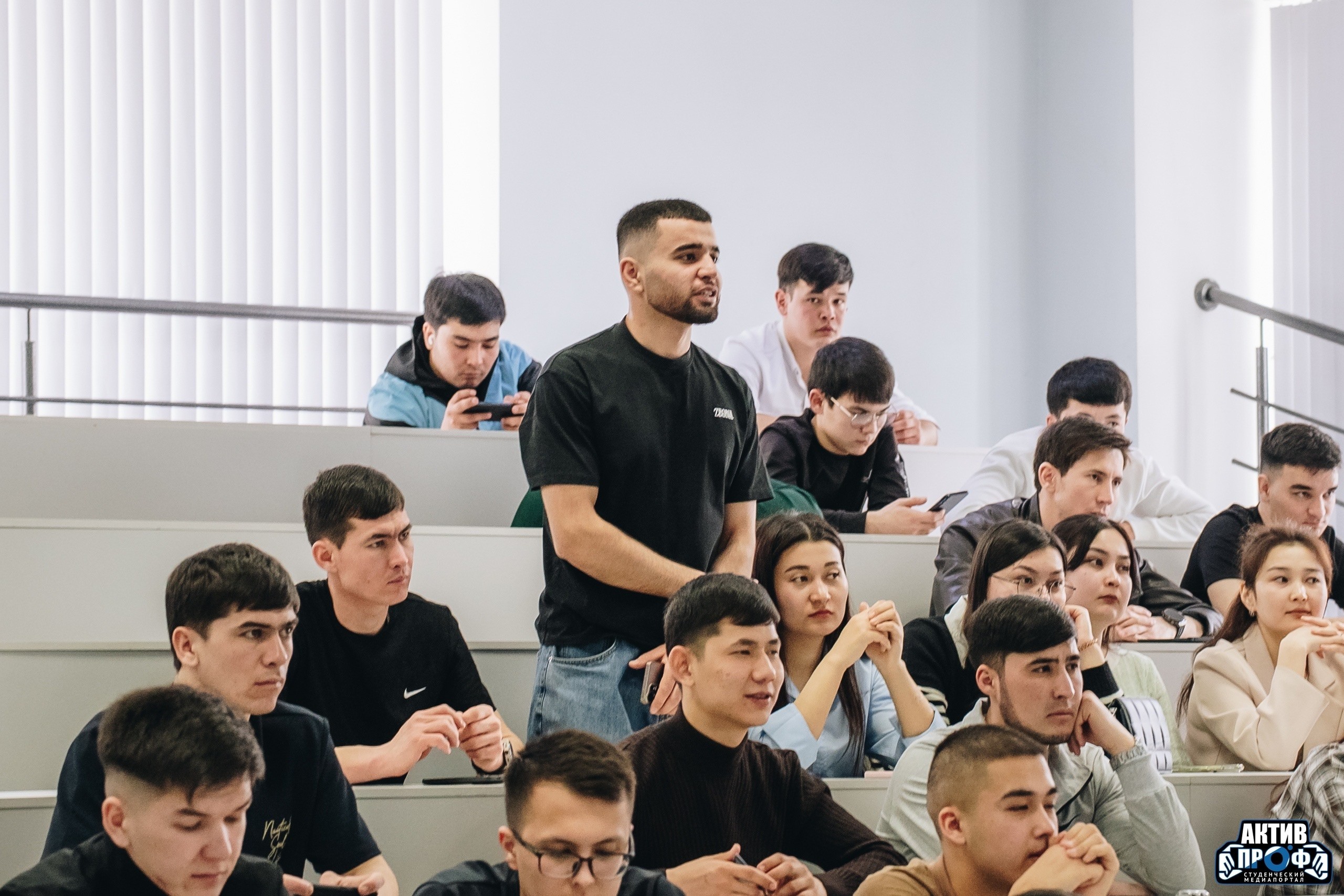 ������ ��������� �����