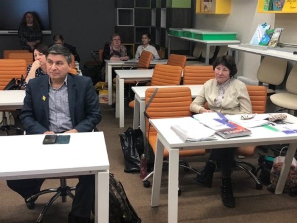 ������ ������� � ����������: ������������ ����������� � �������������