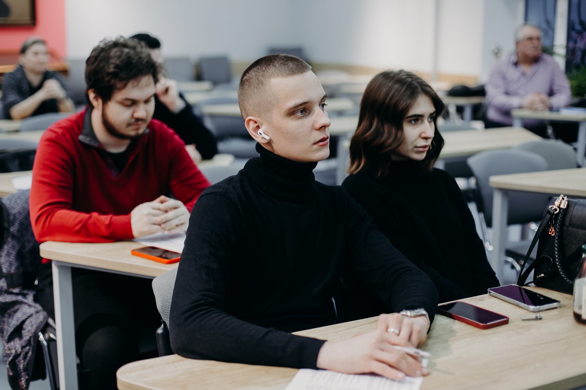 ���� �������� ������ ��� ����������� � ������������ ������ � ���