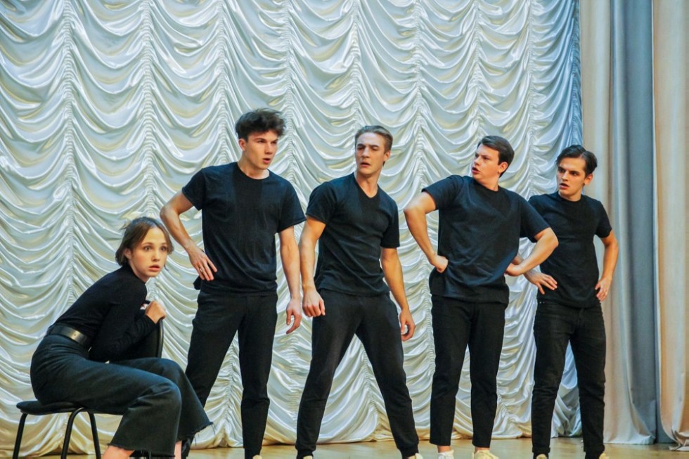 �������� �������� � ��������, �������� � �������� ���������� ������������ ������� �������� ���������� ��������