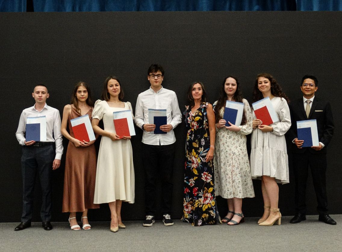 6 ���� ���������� ������������� ��������� �������� �������� ����������� ��������� ���������� � �������� ��. �.�. ������������