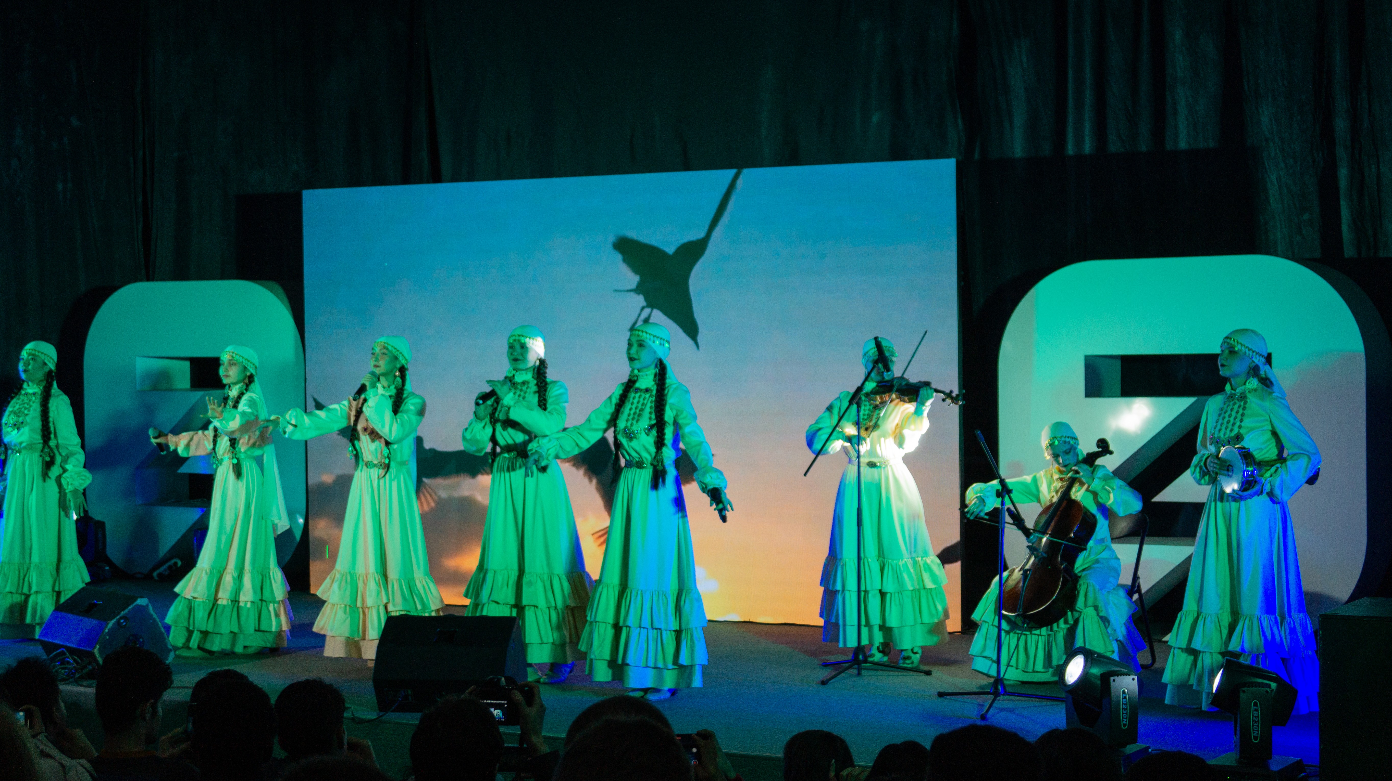 Мозаика народов мира Мозаика народов мира