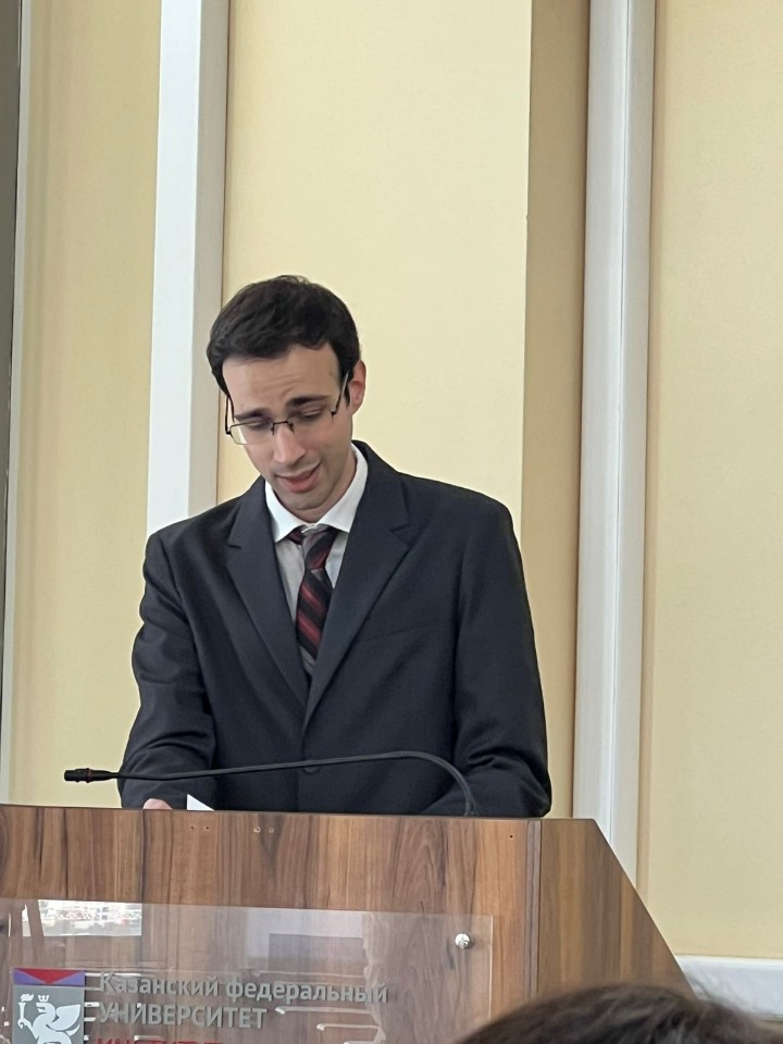 Поздравляем ассистента кафедры религиоведения Спиридона Меласа с успешной защитой кандидатской диссертации! Поздравляем ассистента кафедры религиоведения Спиридона Меласа с успешной защитой кандидатской диссертации!