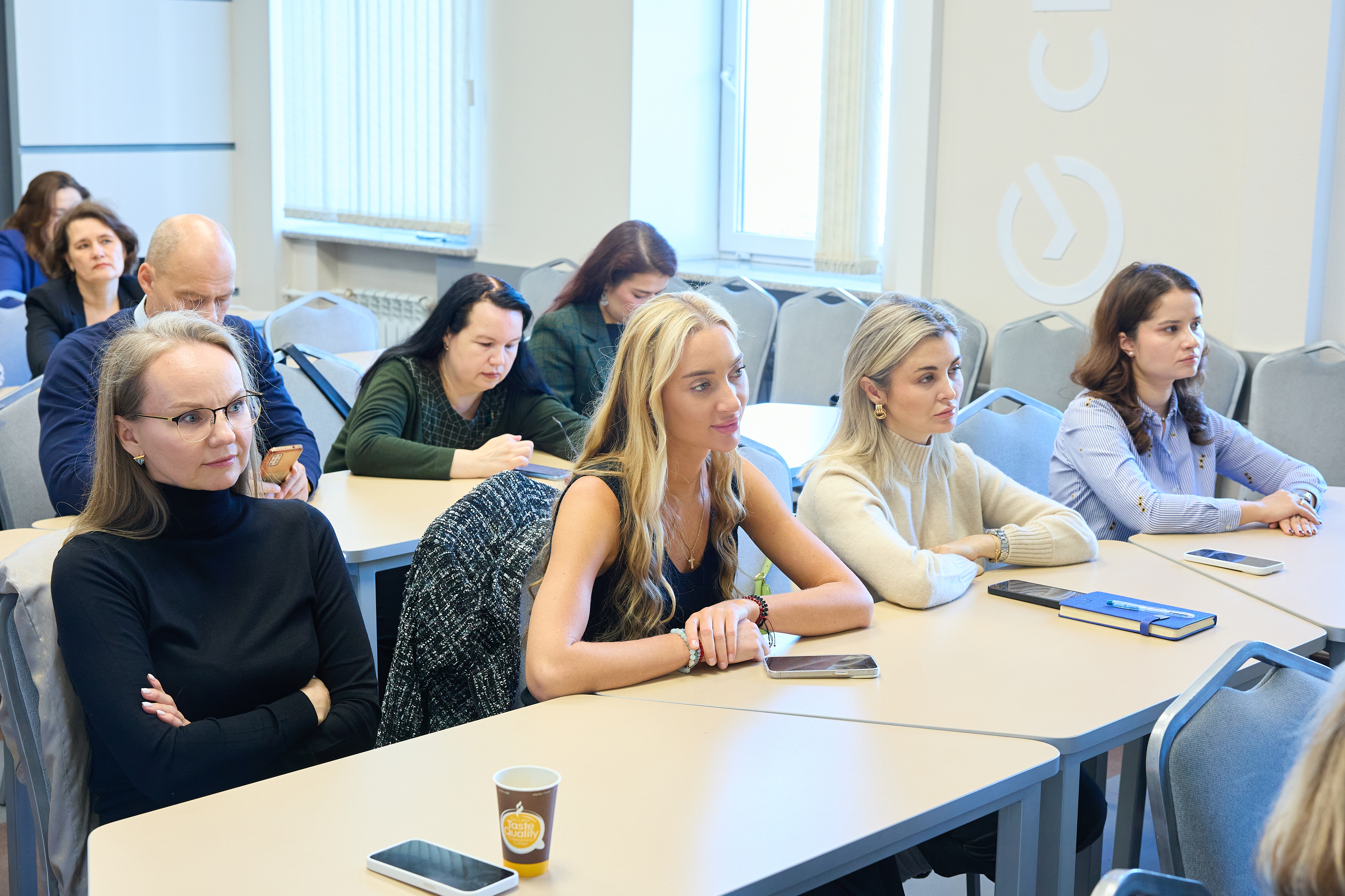 В Институте управления, экономики и финансов Казанского (Приволжского) Федерального Университета обсудили учебное пособие 'Основы менеджмента' В Институте управления, экономики и финансов Казанского (Приволжского) Федерального Университета обсудили учебное пособие 'Основы менеджмента'