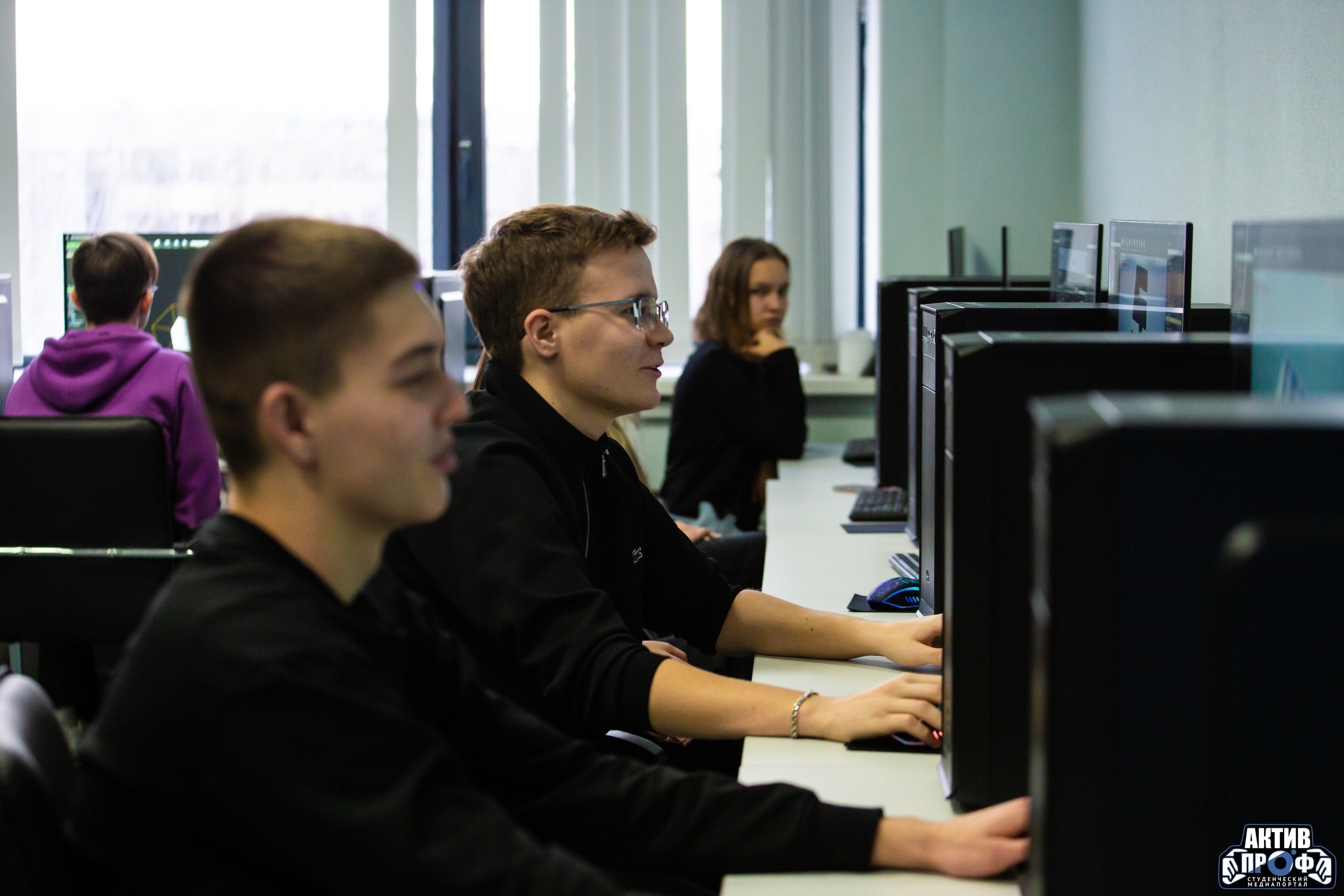 'Школа будущего автомобильного инженера FUTURAUTO' 'Школа будущего автомобильного инженера FUTURAUTO'