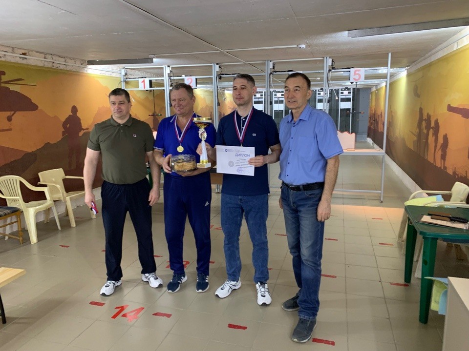 ���������� ������, ����������� 220-����� ���