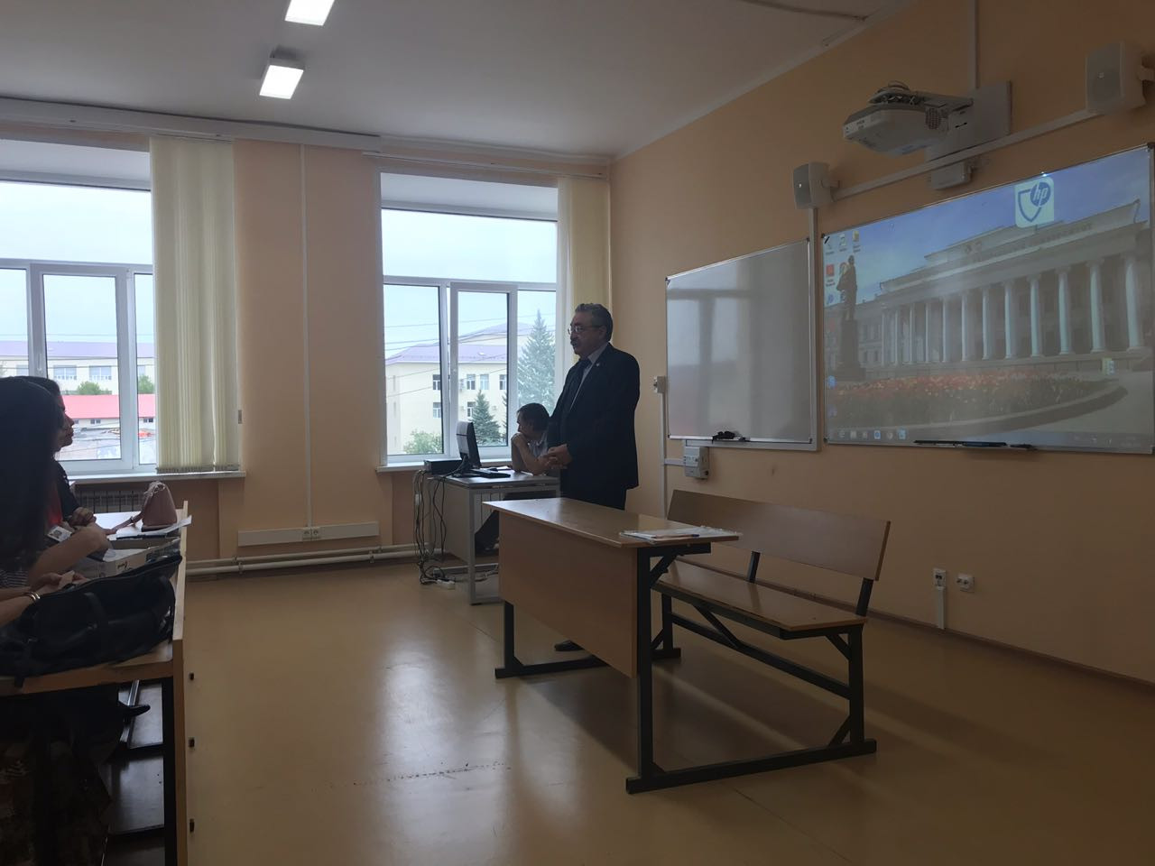 Первое собрание первого курса Инженерного института Первое собрание первого курса Инженерного института