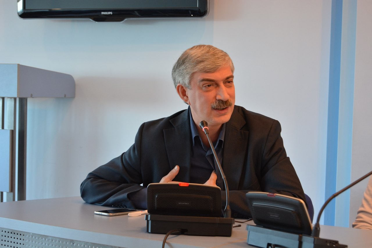 Лекция в 'полевых условиях' в ИА 'Татар-информ' Лекция в 'полевых условиях' в ИА 'Татар-информ'