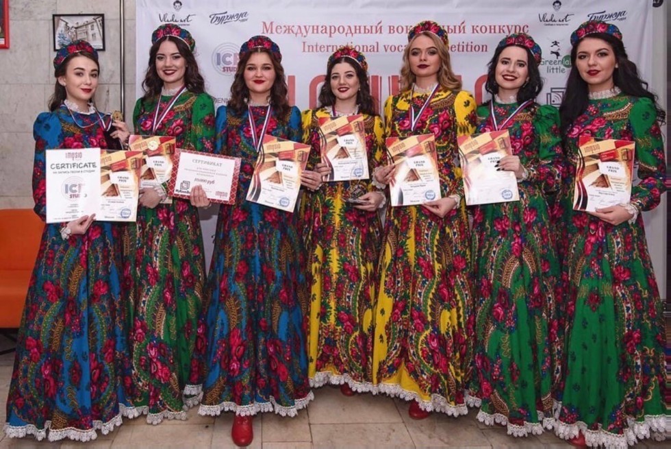 Вокальный ансамбль 'Зарница' Вокальный ансамбль 'Зарница'