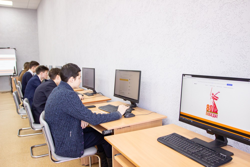 ��������� ����� ������������� �������� ��� ����������� 8-11 ������� 'PROf-IT'