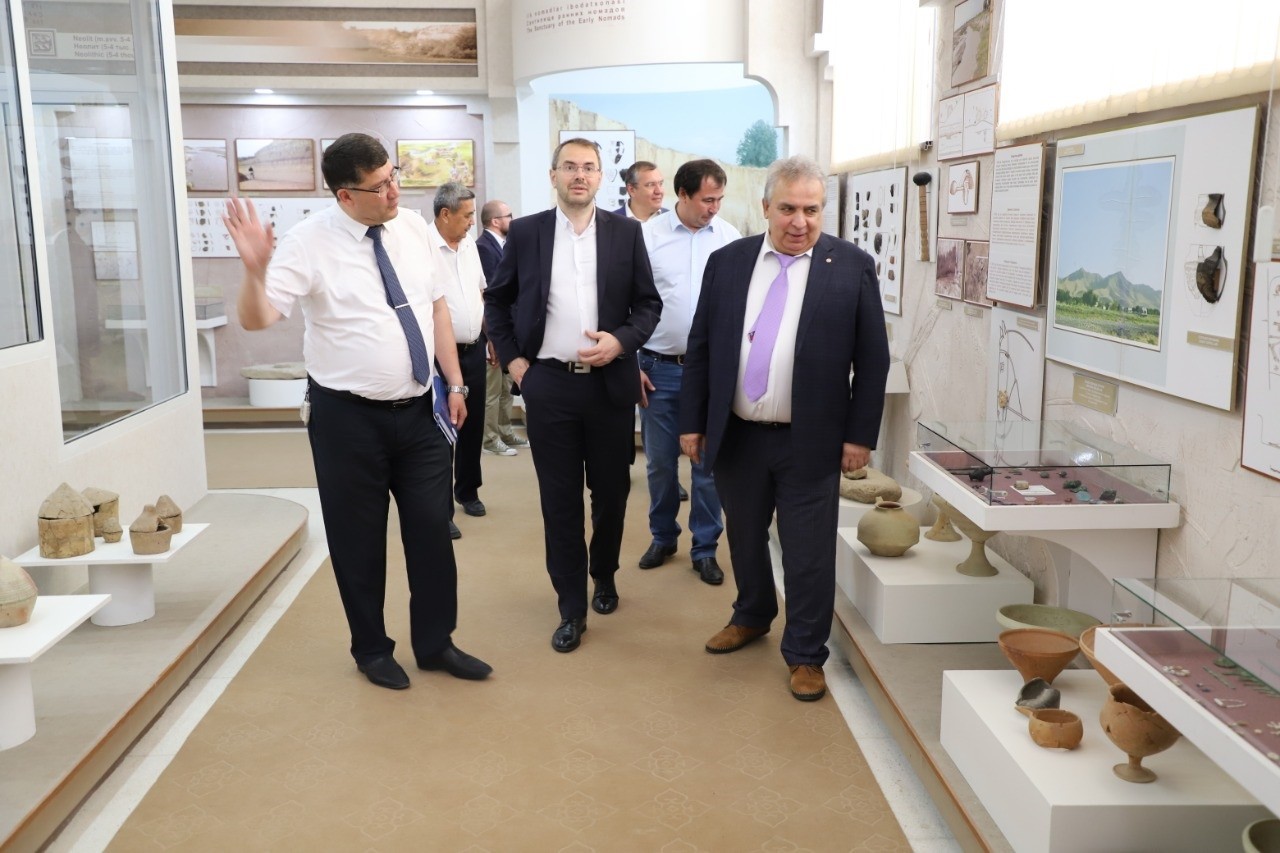 ��� � ��� ��������� ��������� �������������� � �������� �������� �����������