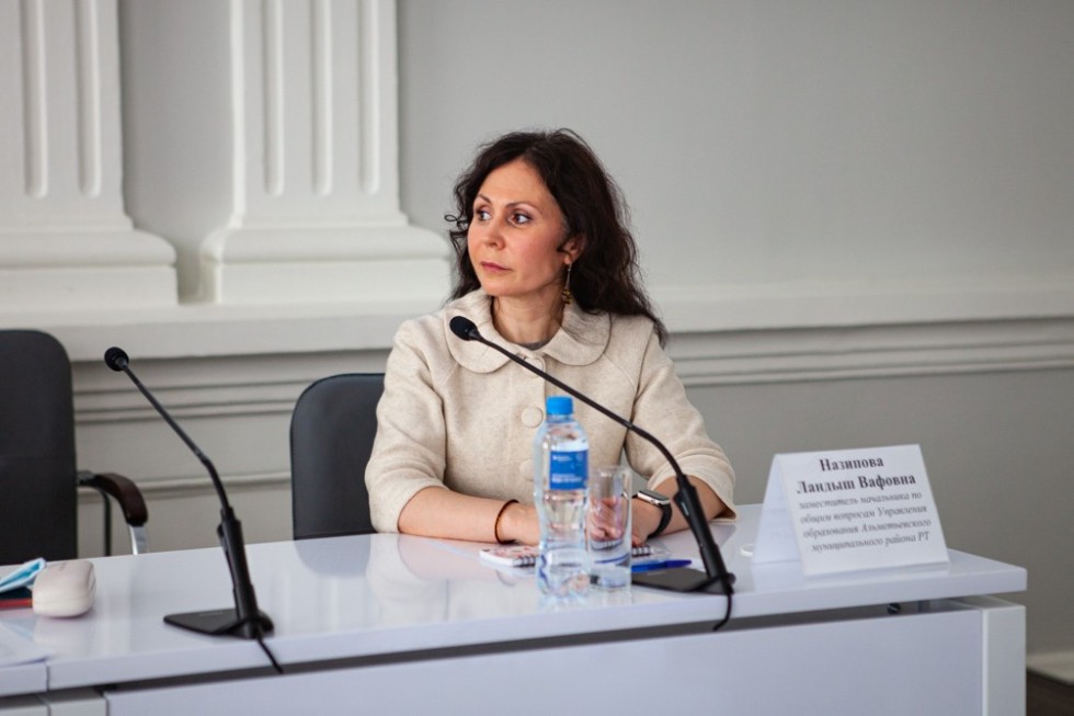 � ���������� ��������� ������ ������� � �������������� ���������� ���������������� ����� ����������� ���������� ������� � �������� � ����������� ��������������� ���������� '�������'