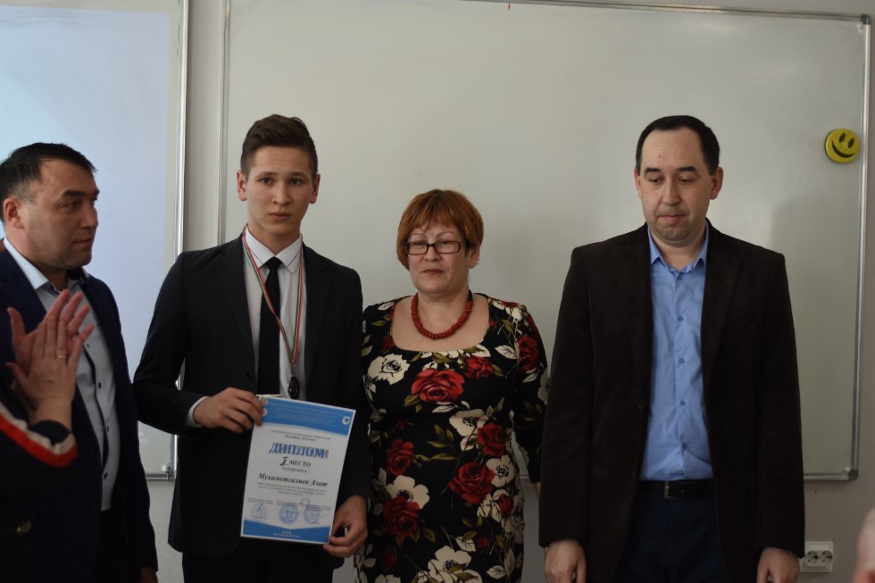 ����� ��������� ���� ������������� 